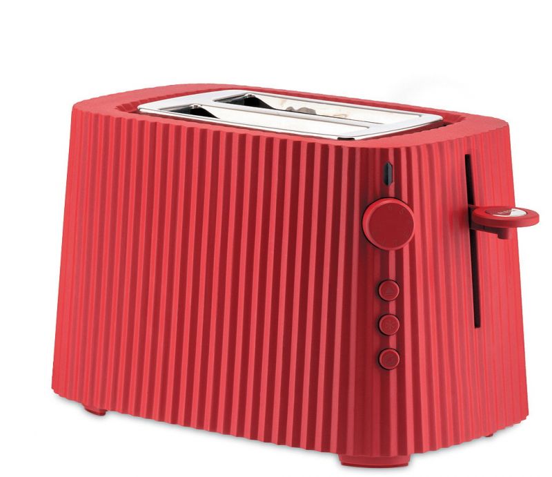 Roter Alessi Plissé Toaster mit Rillenstruktur für knusprige Toastscheiben zum Frühstück.